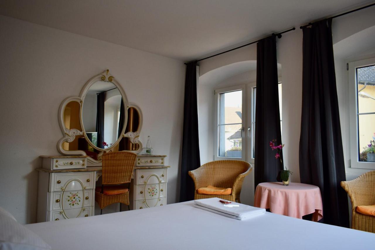 Hotel Baeren Lachen Bagian luar foto