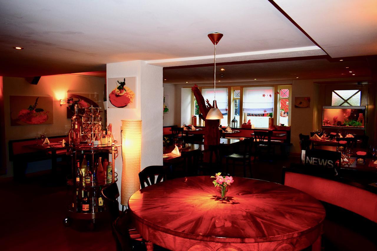 Hotel Baeren Lachen Bagian luar foto