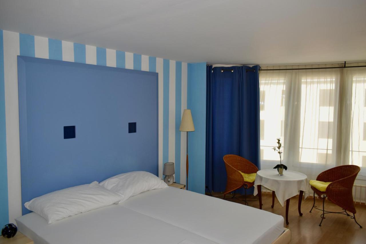 Hotel Baeren Lachen Bagian luar foto